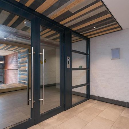 Six One Five At Matrix Apartment เคปทาวน์ ภายนอก รูปภาพ